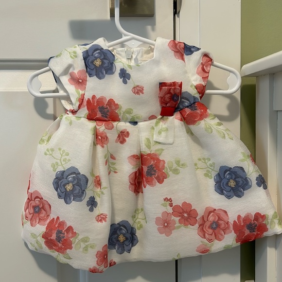 Newborn formal MAYORAL dress - Picture 1 of 5